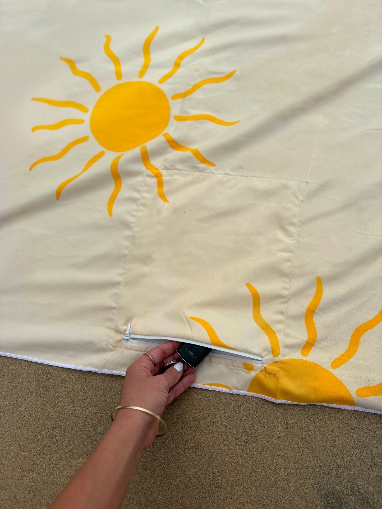 Sunneedays Beach Towel