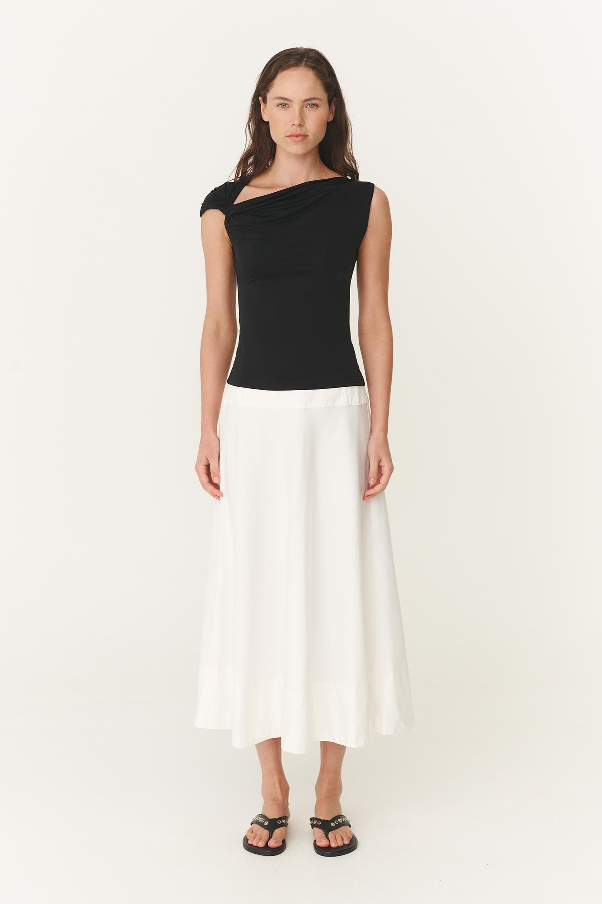 Elara Twist Top