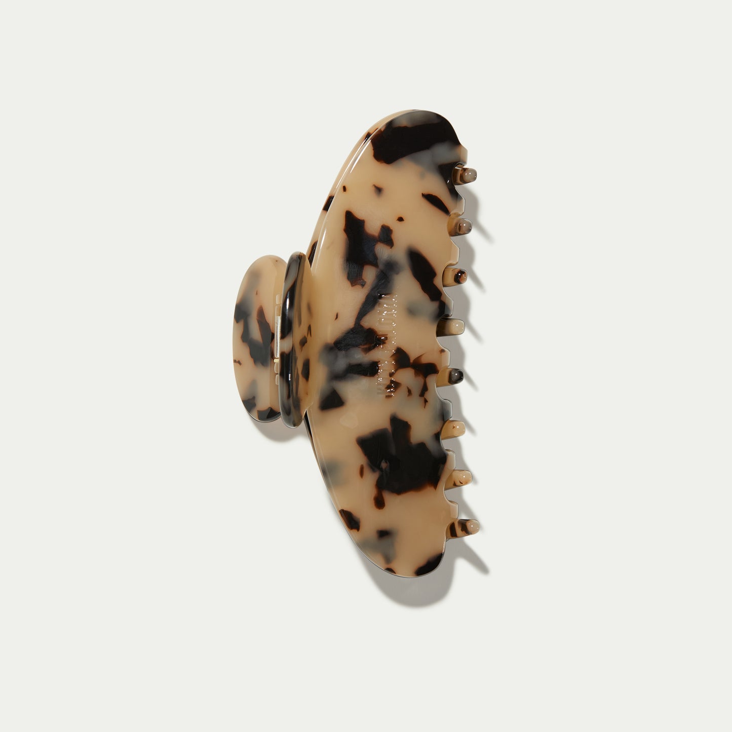 Grande Blonde Tortoise Claw Clip