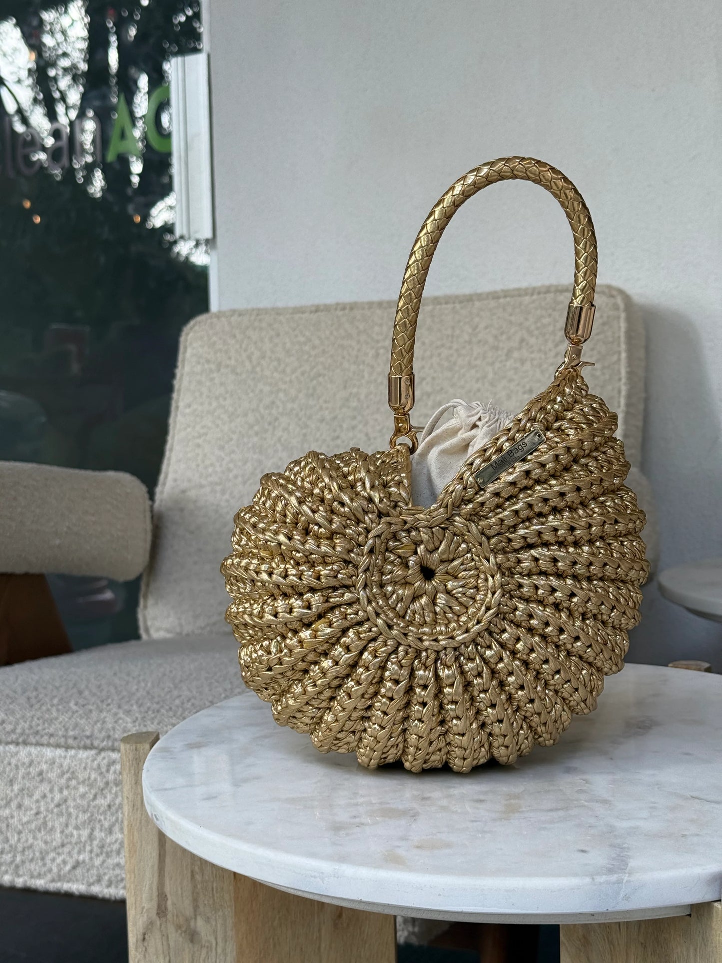 Ariel Round Seashell Bag (Gold- premium yarn)