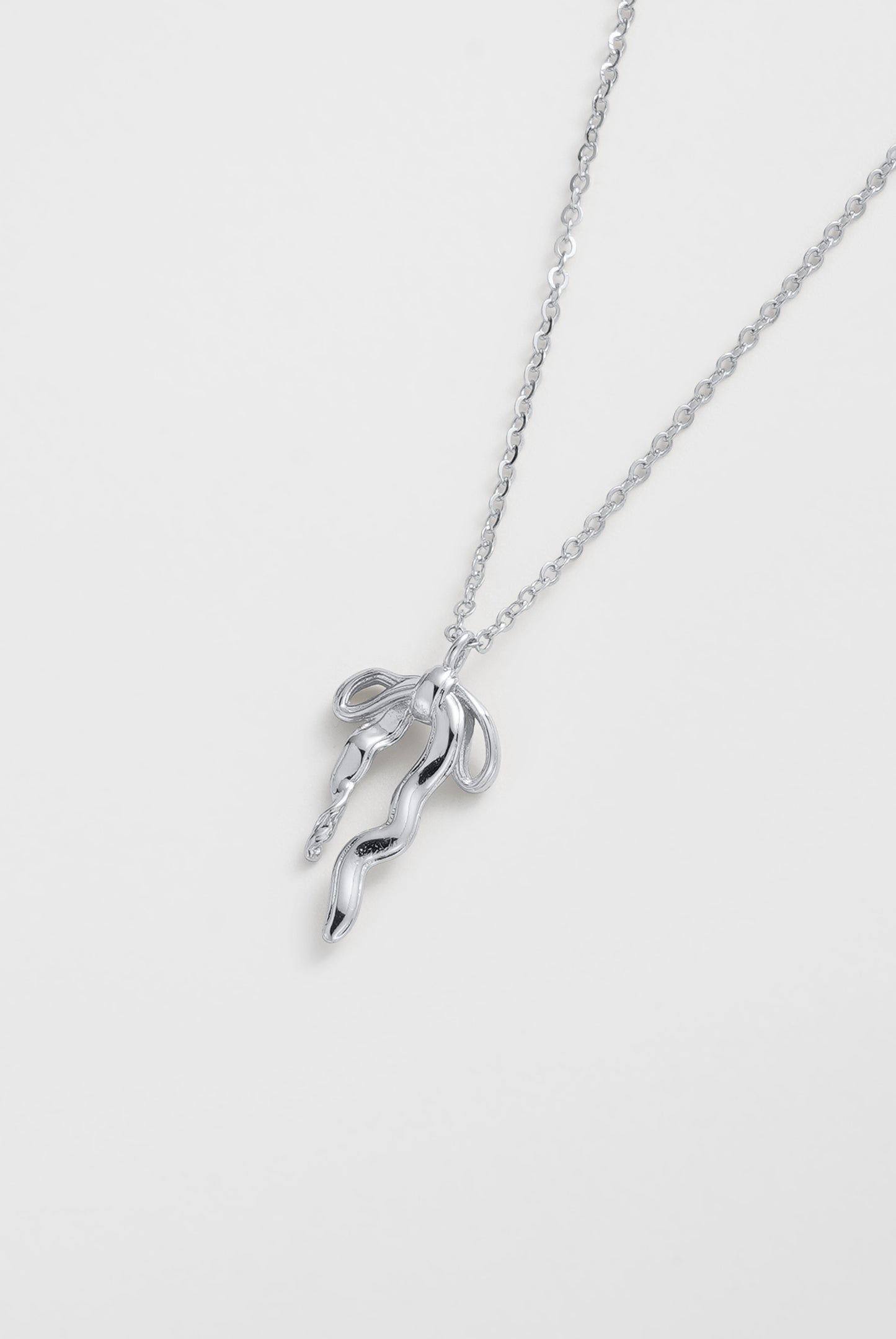 Lila Necklace