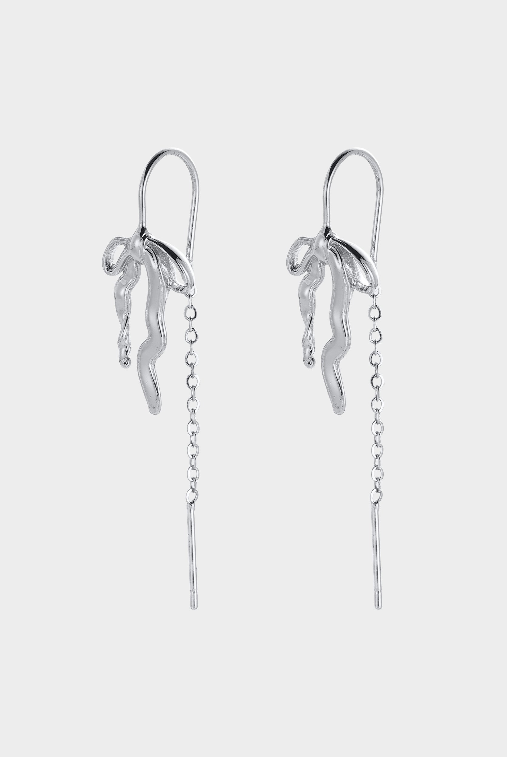 Lila Thread Earring