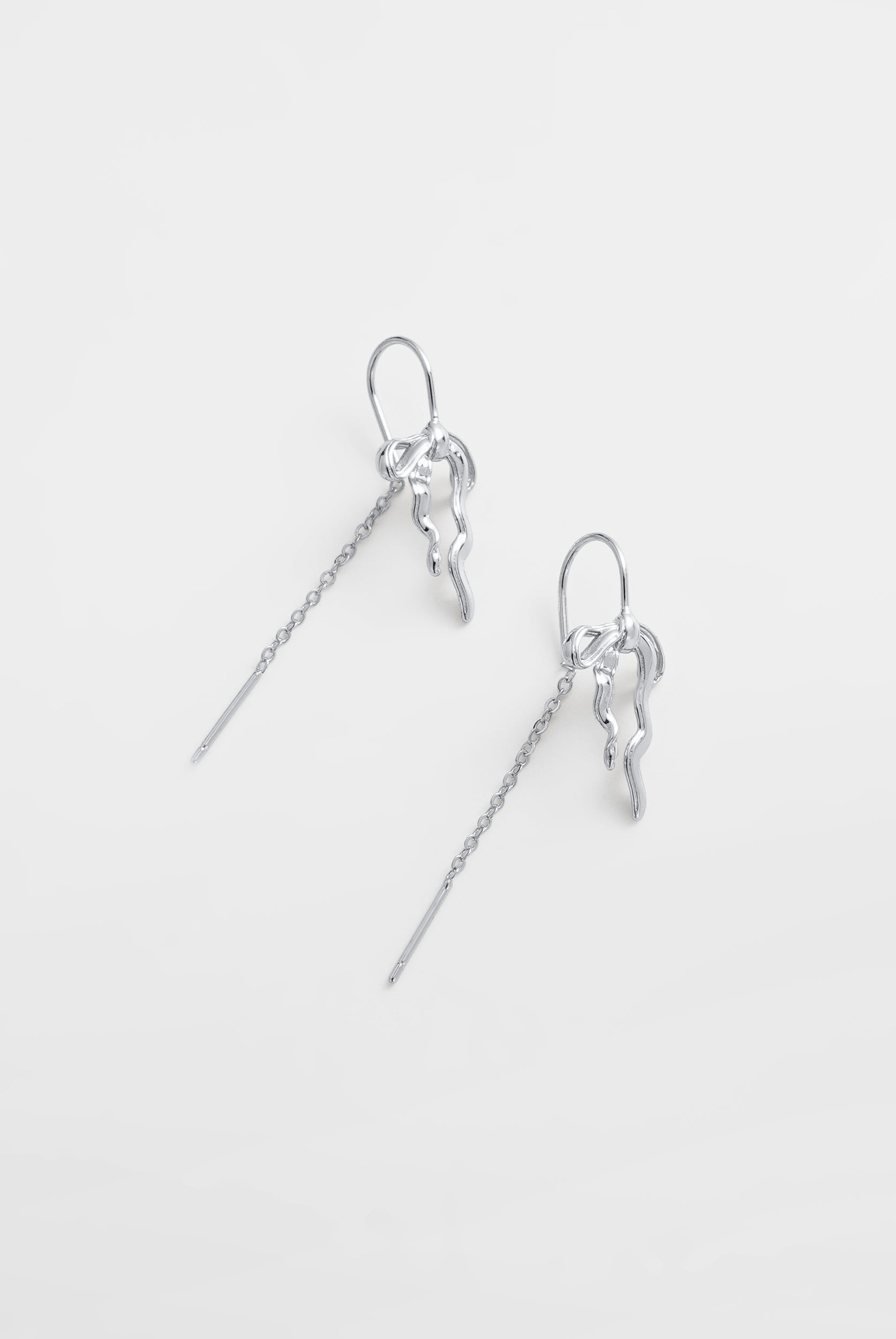 Lila Thread Earring