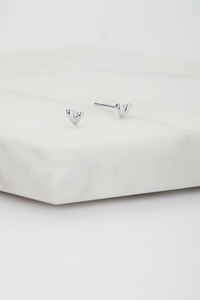 Nora Stud Earring (Heart)