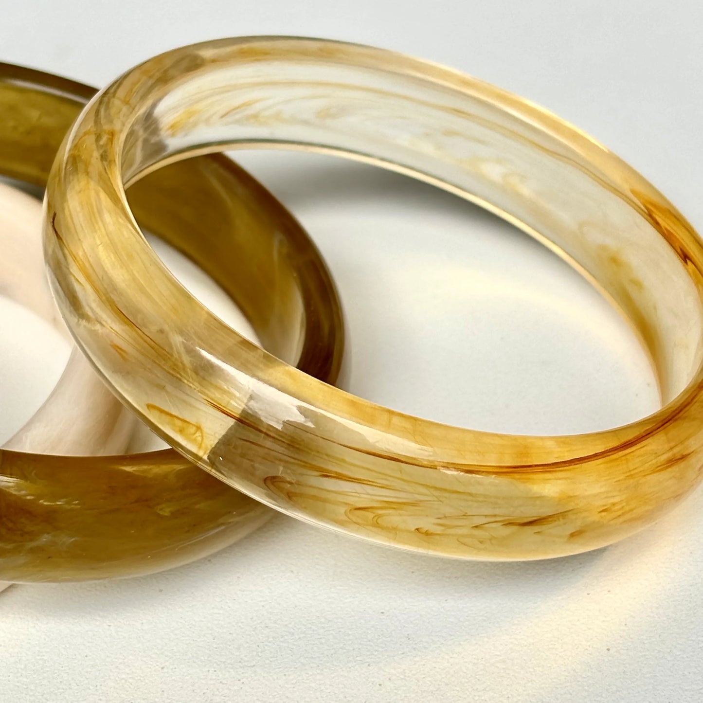 Medium Resin Bangle