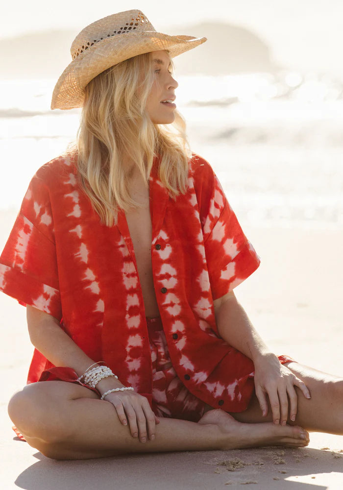 Oasis Shirt - Tie Dye Hibiscus