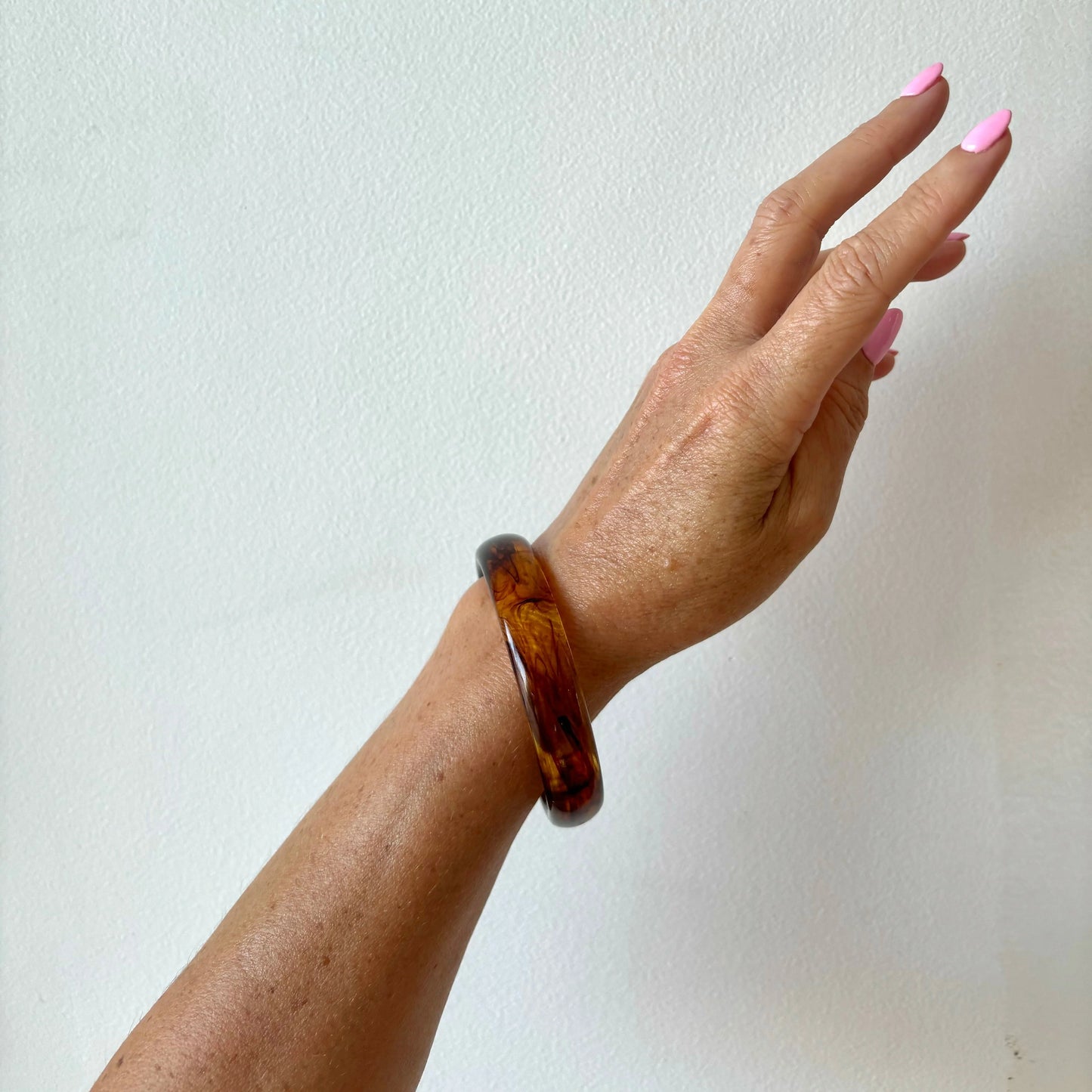 Rita Resin Chunky Bangle