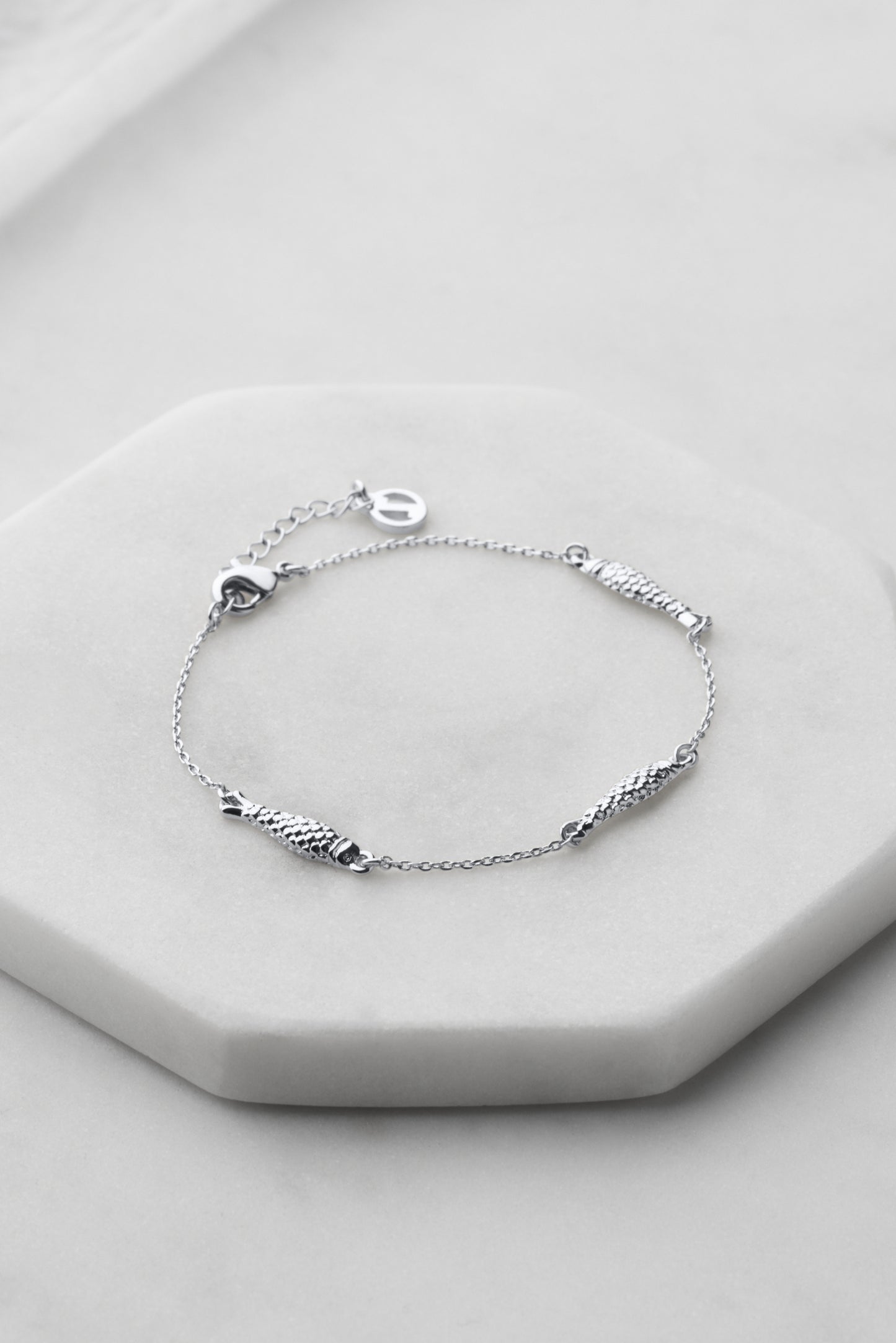 Tate Silver Bracelet (Fish)