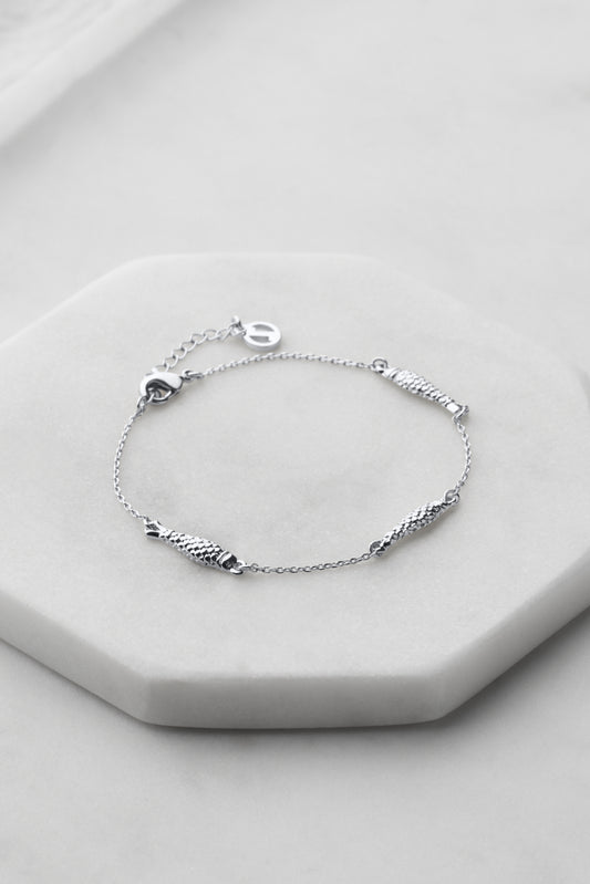 Tate Silver Bracelet (Fish)